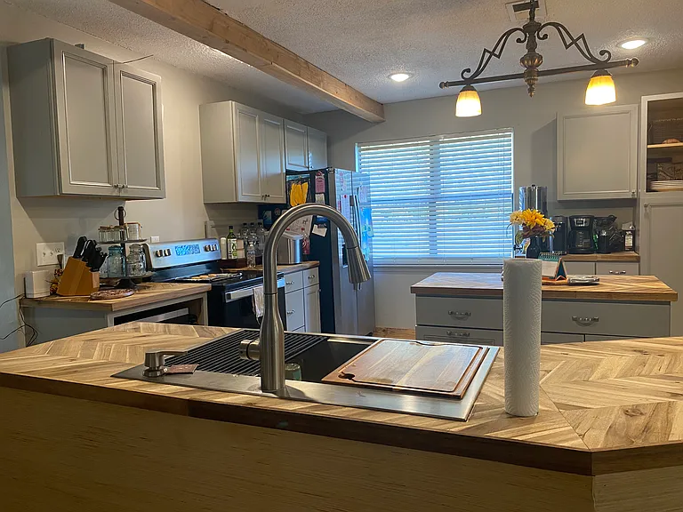 424 County Road 771 — Photo 5