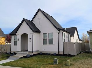 326 Apricot Grv, Kaysville, UT 84037