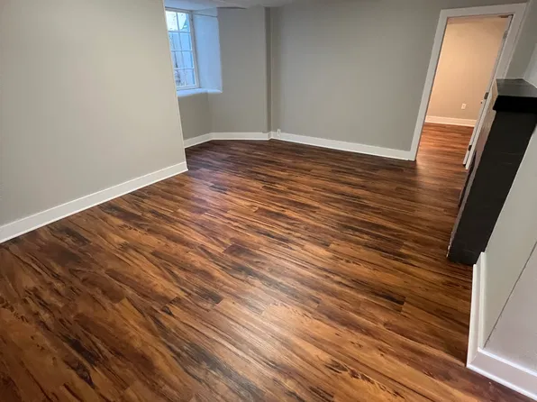 1010 Humboldt St #4, Manhattan, KS 66502