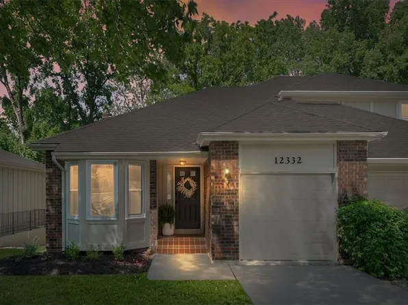 12332 W 105th Ter, Overland Park, KS 66215
