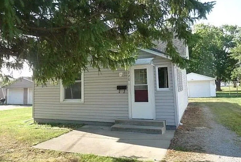 1st image of 220 Kentucky Ave