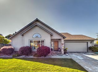 2140 Pillor Dr, McKinleyville, CA 95519