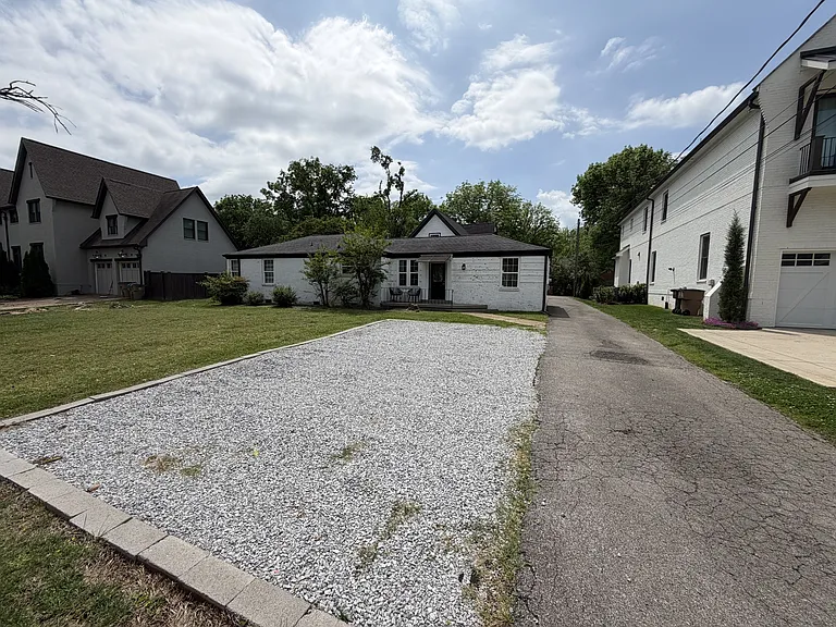 1921 Castleman Dr #A — Photo 3