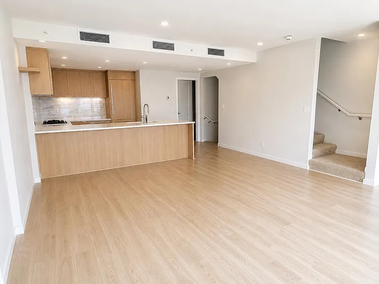 3339 Brown Rd #14 — Photo 3