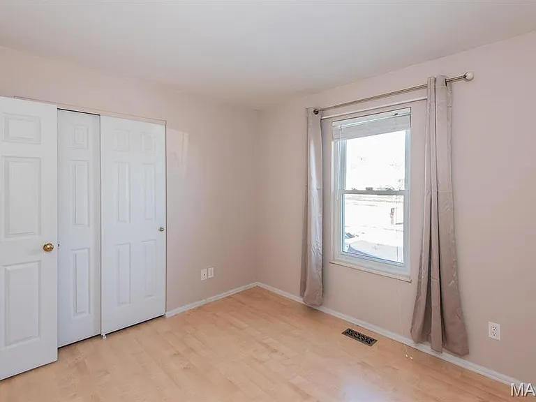 4 Barrington Dr — Photo 18