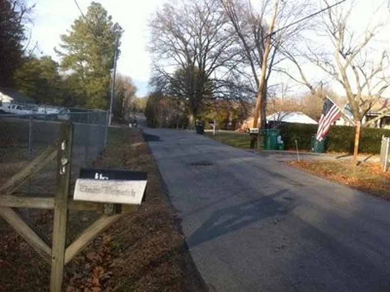 120 Barker Ave — Photo 10