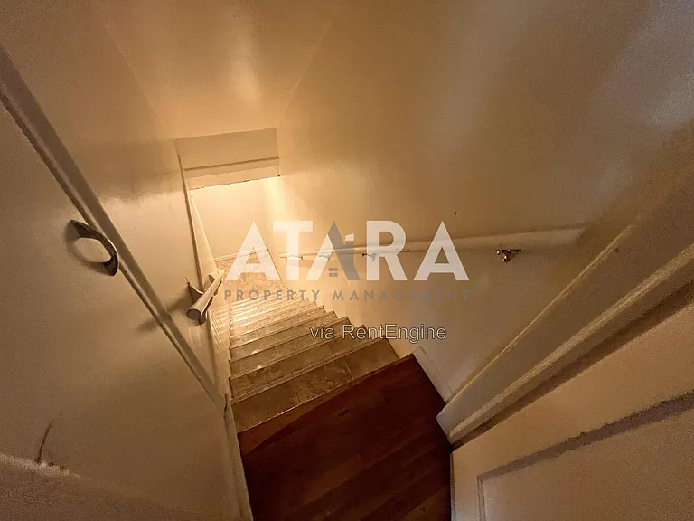 1335 E Thornton Ave — Photo 11