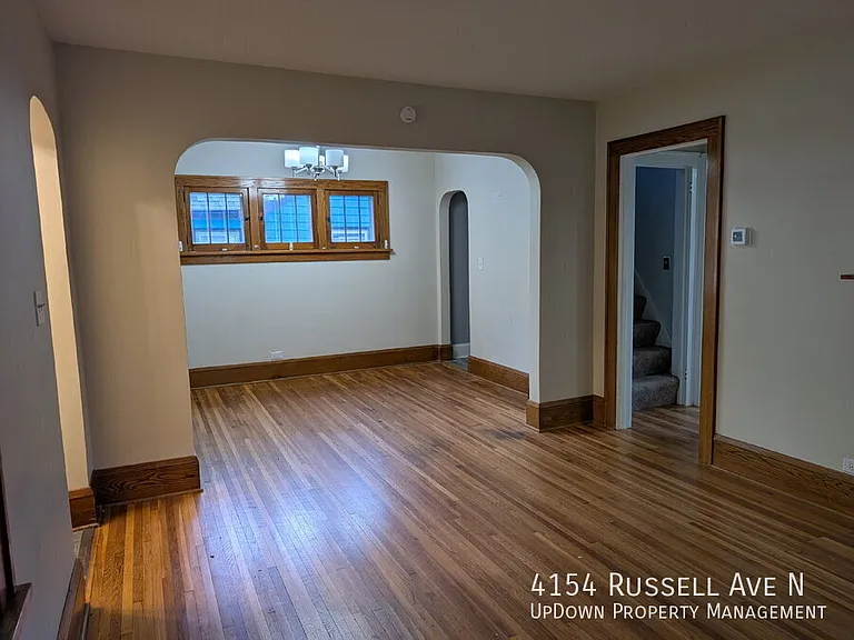 4154 Russell Ave N — Photo 9