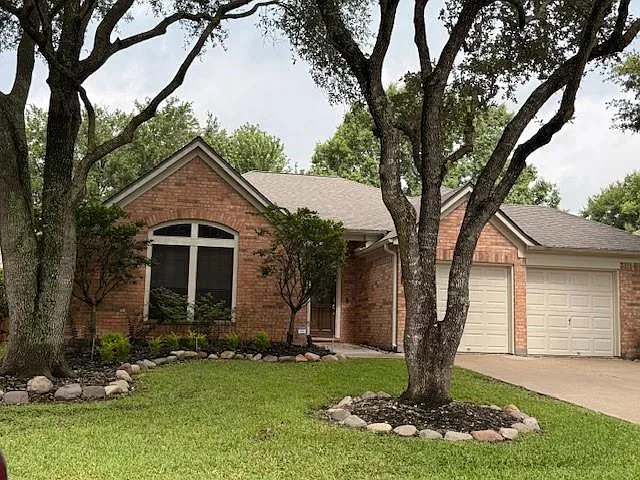 8315 Broken Timber Way — Photo 2