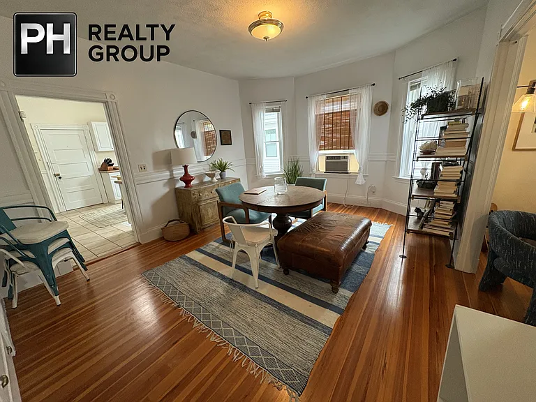 73 Marlboro St #2 — Photo 8