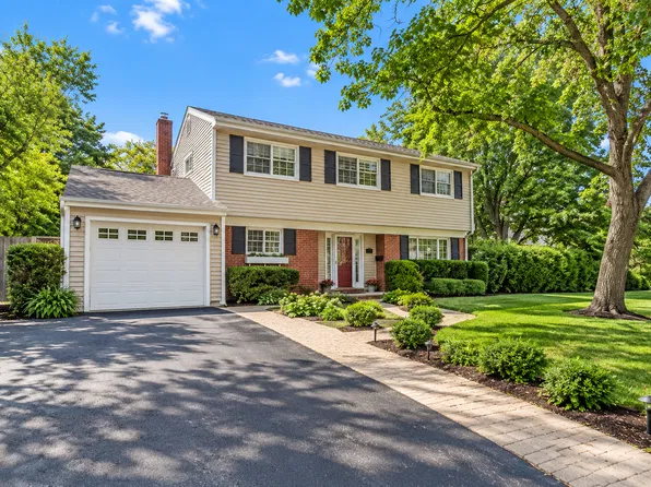 416 Kenmore Ave, Deerfield, IL 60015