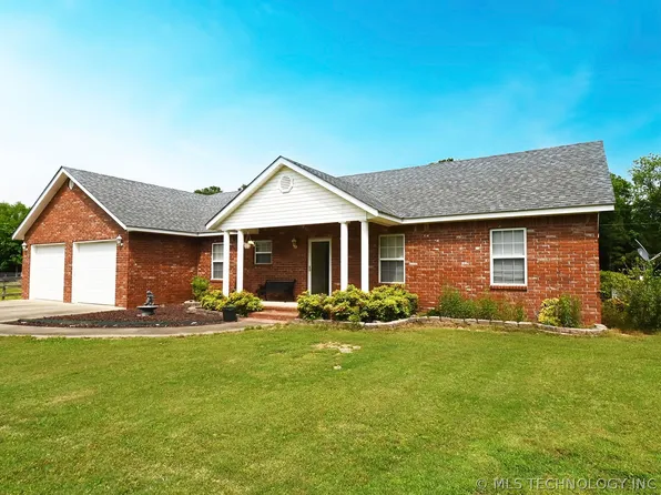 110829 S 4612th Rd, Sallisaw, OK 74955