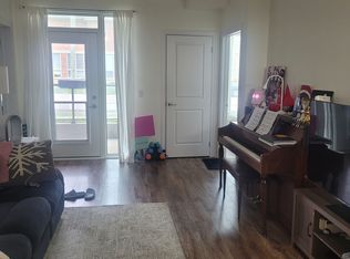 2388 Khalsa Gate #102, Oakville, ON L6M 1P5