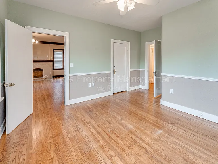 2605 NW 24th St — Photo 16