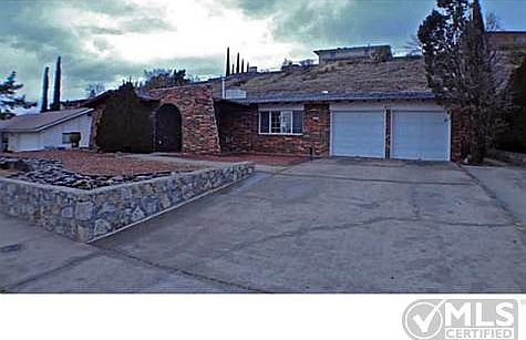 3rd image of 537 Thunderbird Dr
