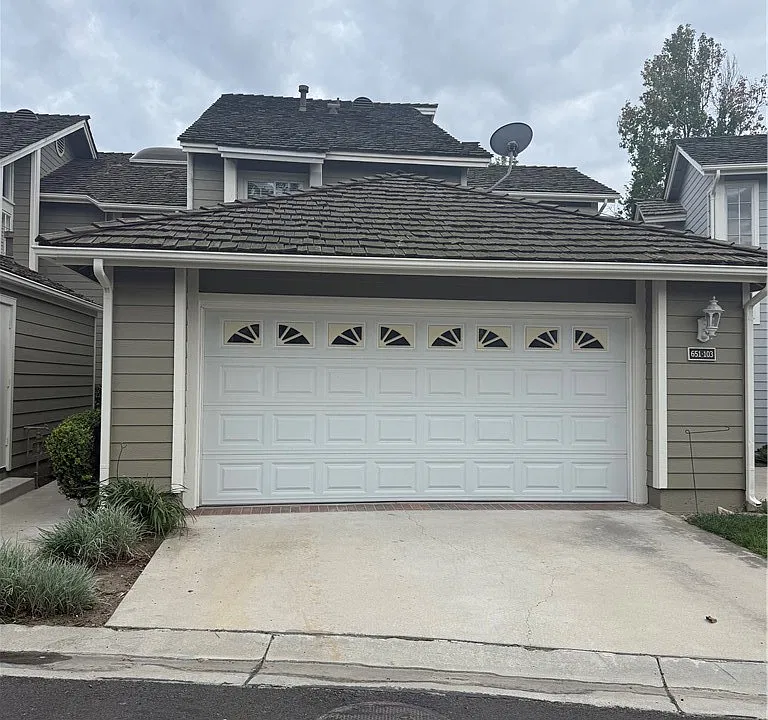651 Wakefield Ct