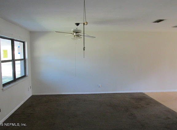 4th image of 4519 Begbie Dr