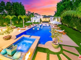 703 N Maple Dr, Beverly Hills, CA 90210