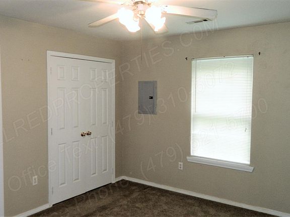 3rd image of 1406 N Dawn Dr #1406
