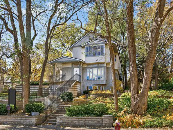 555 Montcalm Pl, Saint Paul, MN 55116