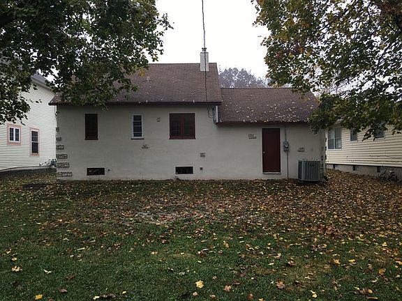 2nd image of 1508 W Galena Blvd