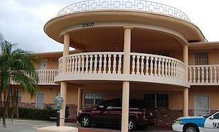 2nd image of 20600 NW 7th Ave APT 201