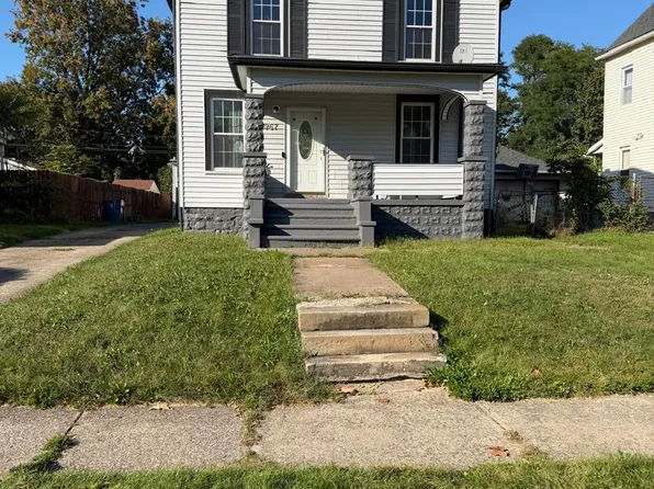 1967 E 30th St, Lorain, OH 44055