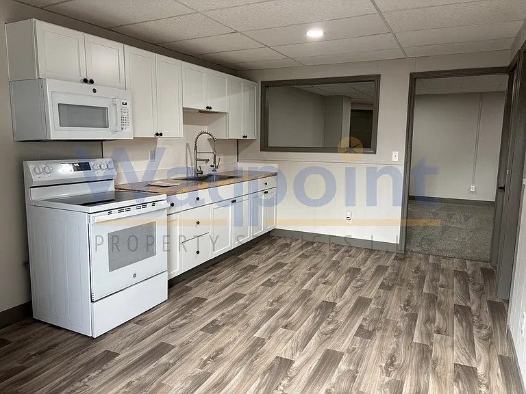 102 S Lafayette St #4 — Photo 7