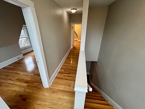 4th image of 253 W 1st Ave APT B