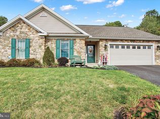 422 Chestnut Way, New Cumberland, PA 17070