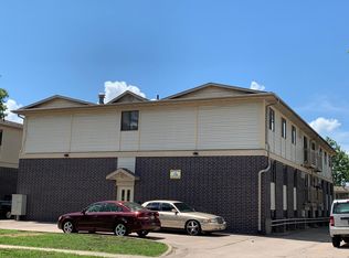 521 S Johnson St APT 10, Iowa City, IA 52240