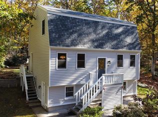 38 Brickyard Rd, Clinton, CT 06413