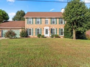 3318 N Henderson Way, Clarksville, TN 37042