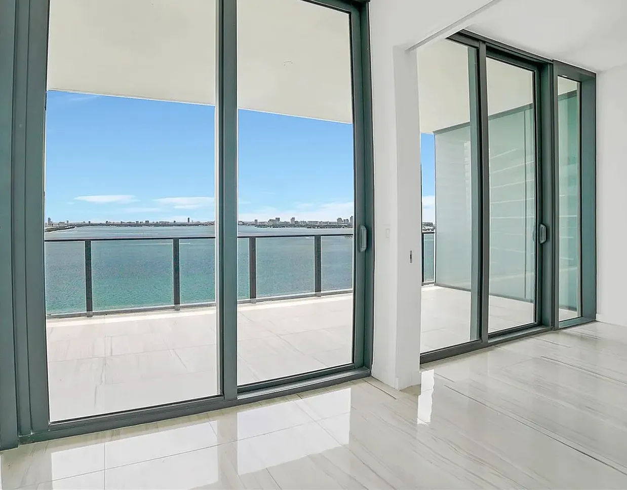 2 bed, 1143 sqft, $5,000 — Photo 1