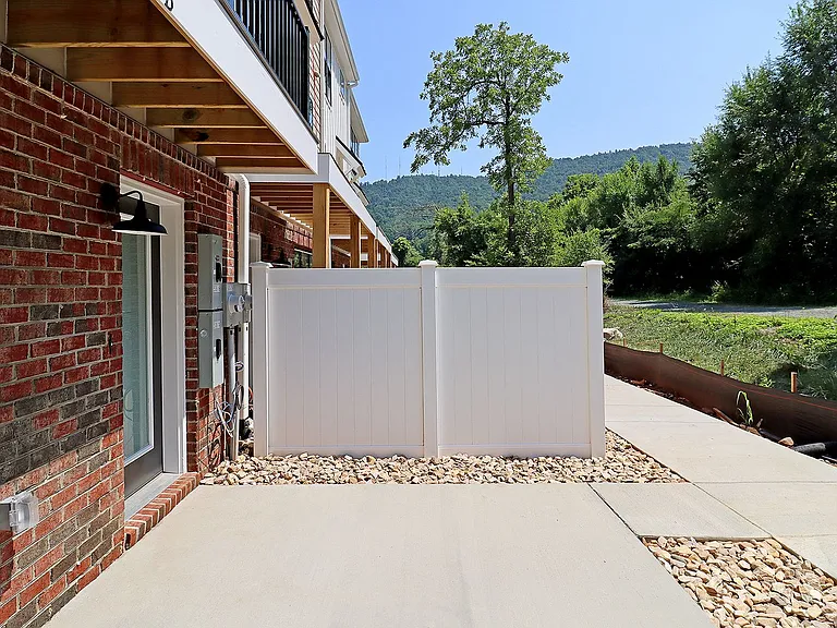 5057 Mary Jackson Ct #B — Photo 14