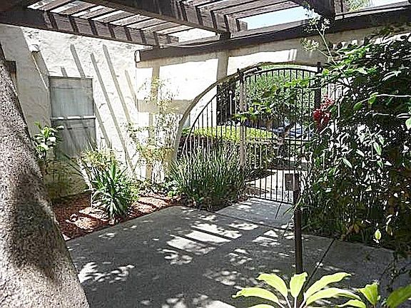 2nd image of 4424 Parks Ave APT 1