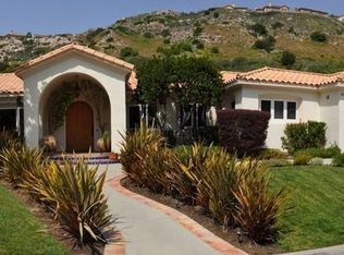 6927 E Hidden Oaks Ln, Orange, CA 92867