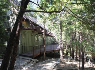 27575 W Shore Rd, Lake Arrowhead, CA 92352