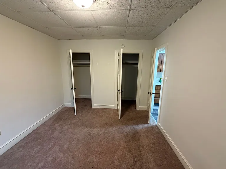 95 N Main St — Photo 16