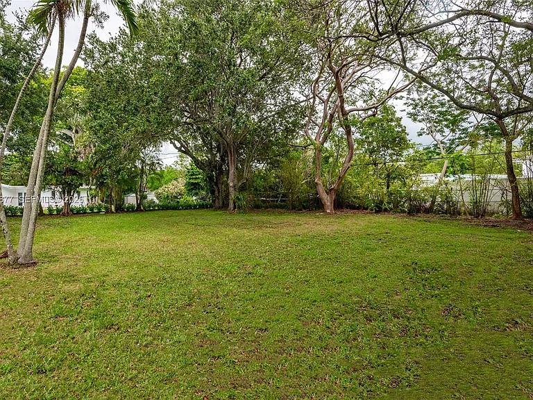 12725 SW 80th Ave — Photo 6