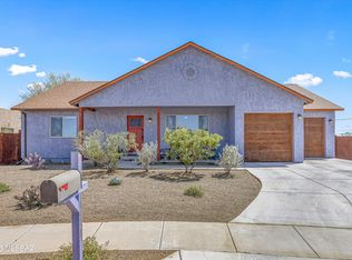 15751 N Twin Lakes Dr, Tucson, AZ 85739