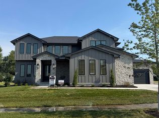 22002 Grover St, Elkhorn, NE 68022