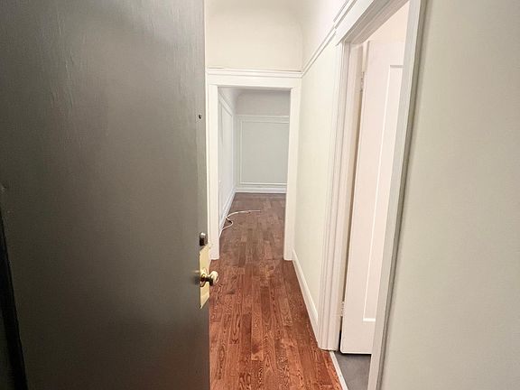 2nd image of 1575 Broadway #3