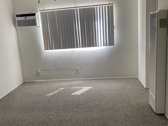3rd image of 5369 Inglewood Blvd #1