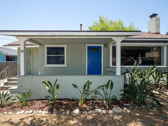 3rd image of 923 N Pasadena Ave