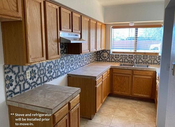 2nd image of 1255 N 14th Ave APT 1