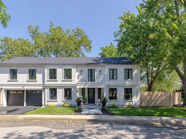 15 Wychwood Rd, Saint Catharines, ON L2R 3S1