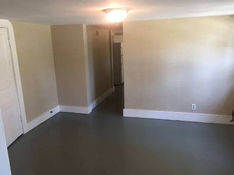 5000 Loyola Ave — Photo 5