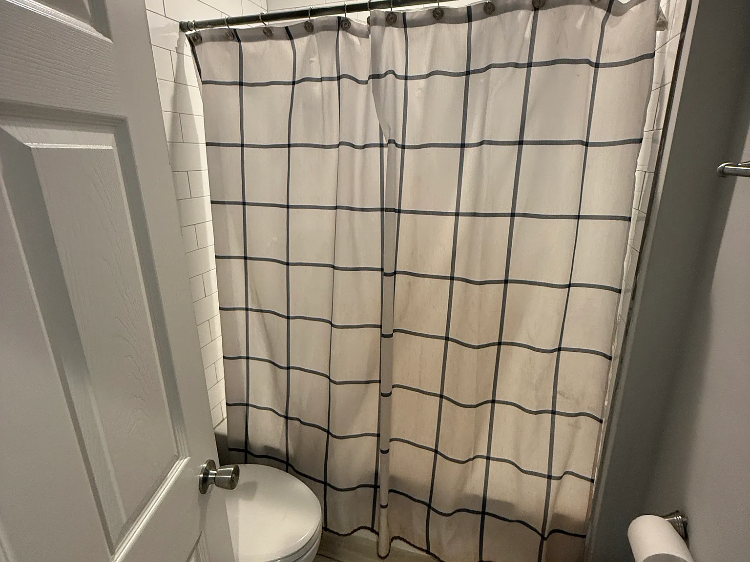 2 bed, 500 sqft, $1,350 — Photo 4