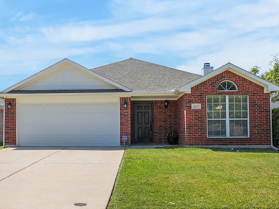 1st image of 2627 Carmen Dr